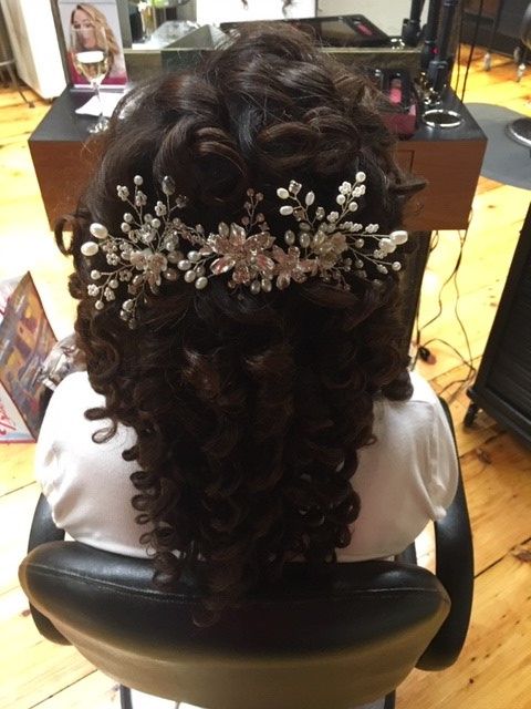 Bridal hair trial