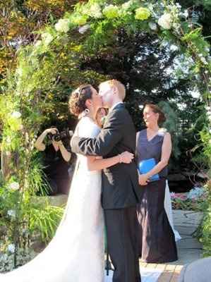 I'm married!!  Photos!