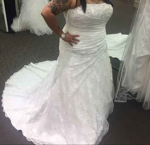 Let's see everyone's dresses