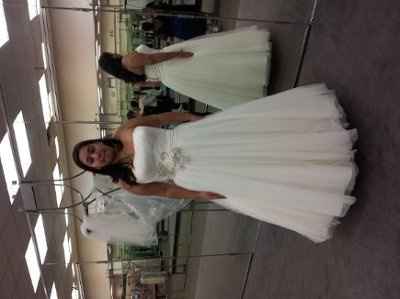 COLD FEET ABOUT MY DRESS : (