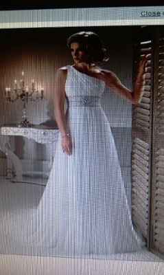 can anyone help me find this dress
