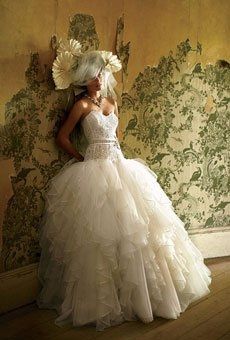 Which dress is this???