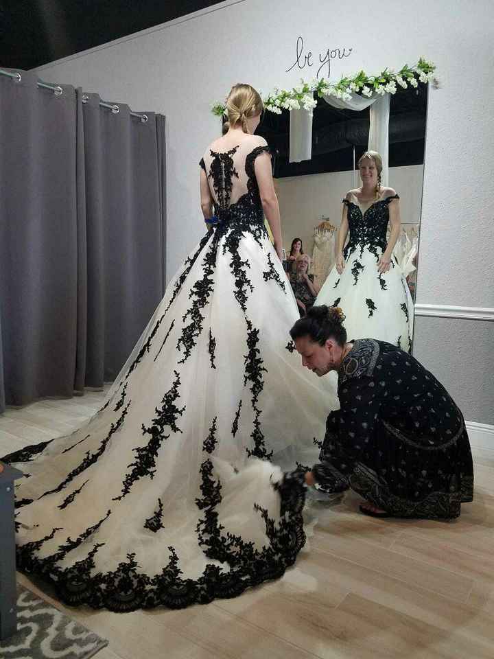 Show me your dress! - 1