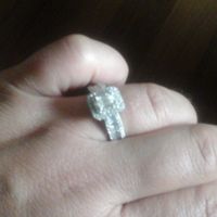 Can someone please help me to find this Vera Wang anniversary ring!