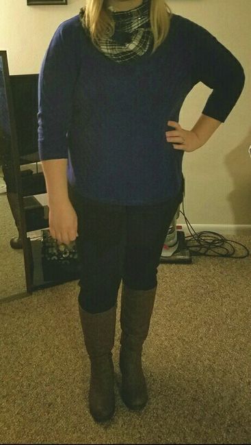 Engagement photo outfit (w/picture)
