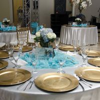 Show off your Table Decor/linens?