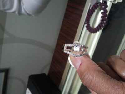 My wedding band came in!!! *pic* Show off your Ring!!!!
