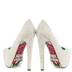 Shoes, Shoes, Shoes!