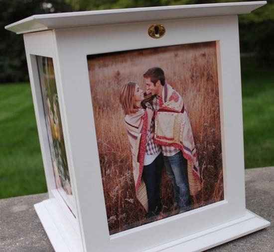 Need help finding this card box...