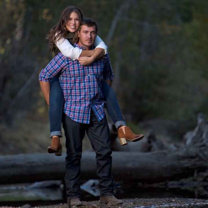 Engagement Pictures!!!