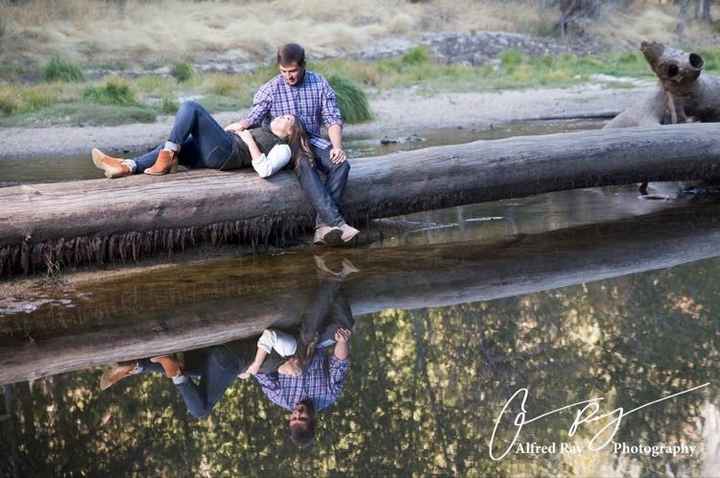 Engagement Pictures!!!