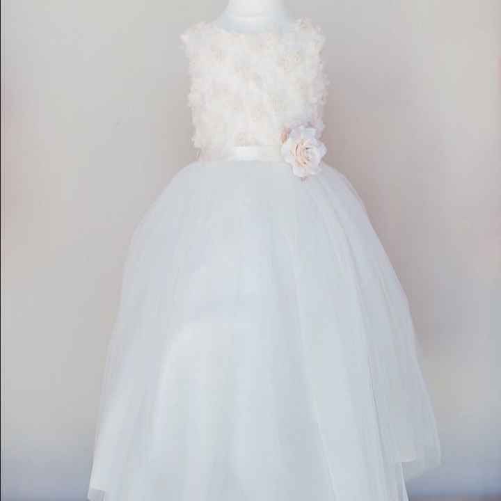 Flower girl dress cant pick.