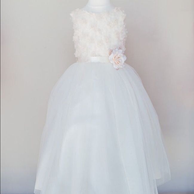 Flower girl dress cant pick.