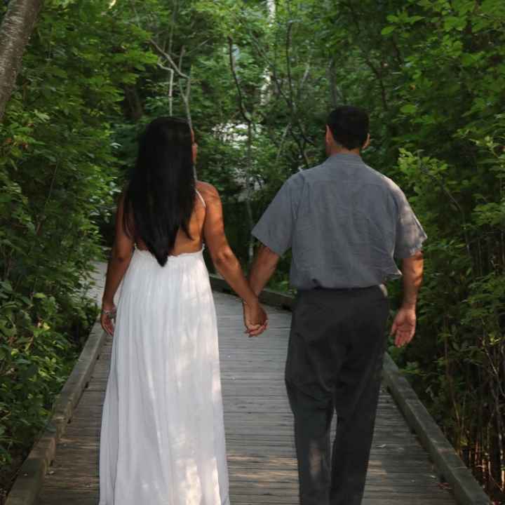 Share your engagement photos . I'm super happy with mine