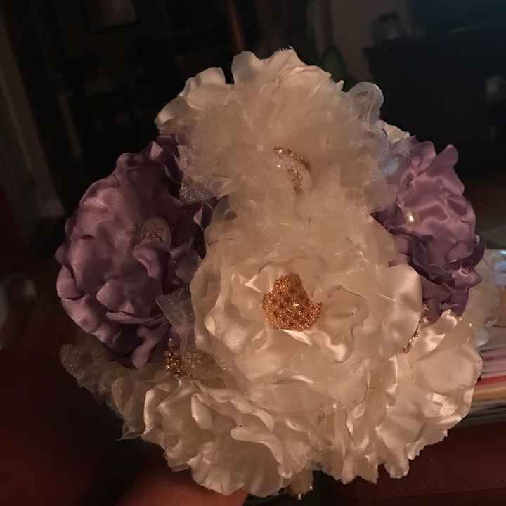 DIY Centerpieces & bouquets?
