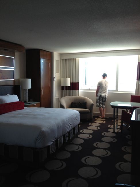 We've decided on The Mirage in Las Vegas!! Any room recommendations?!