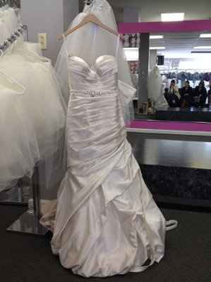 dress crisis AVERTED! *pics*
