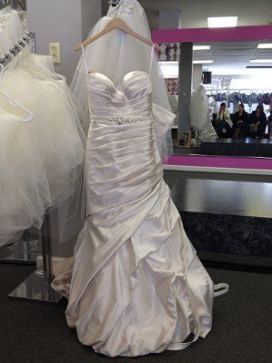 dress crisis AVERTED! *pics*