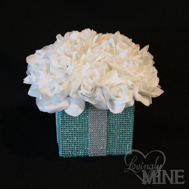 Centerpiece from Etsy....opinions needed