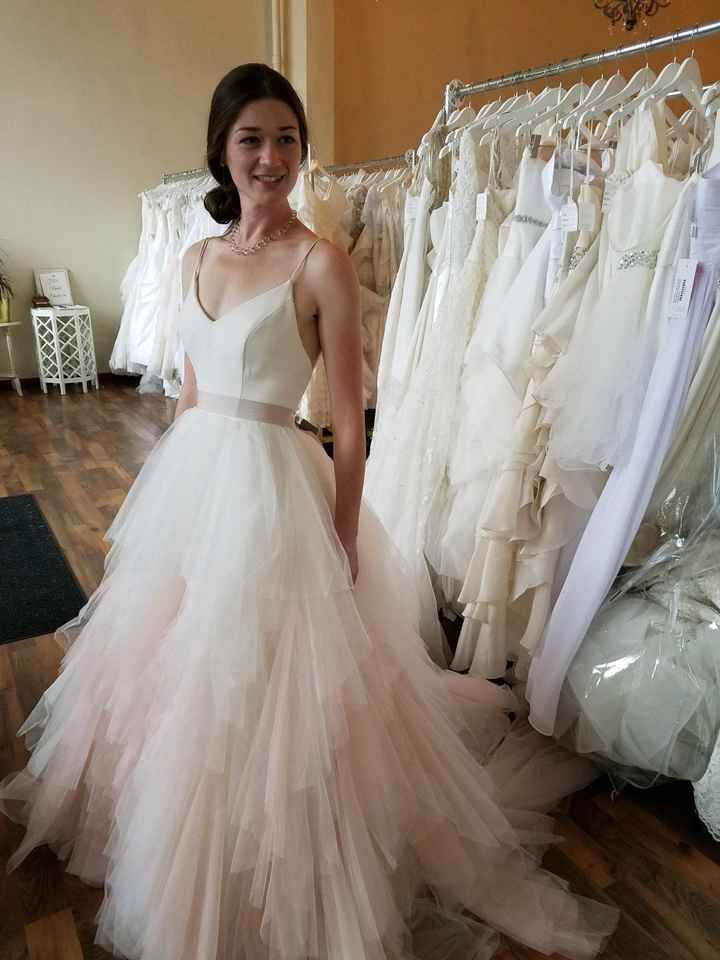 Bustles for tiered skirt? - 1