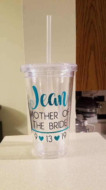 Bridesmaid tumblers 7