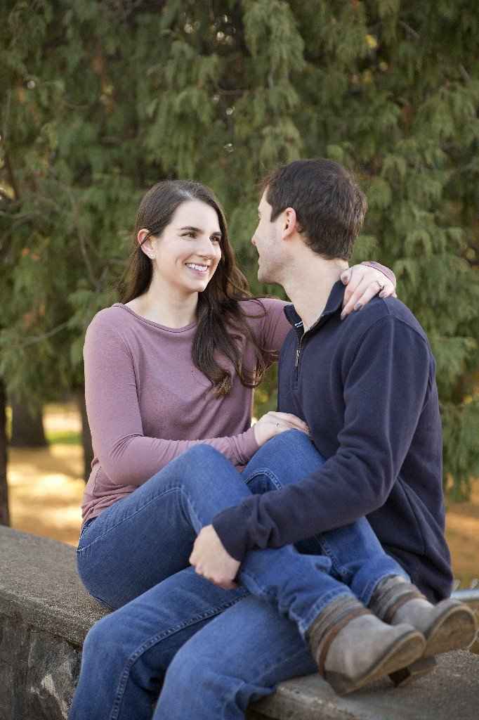 Engagement Photo Outfits - 3