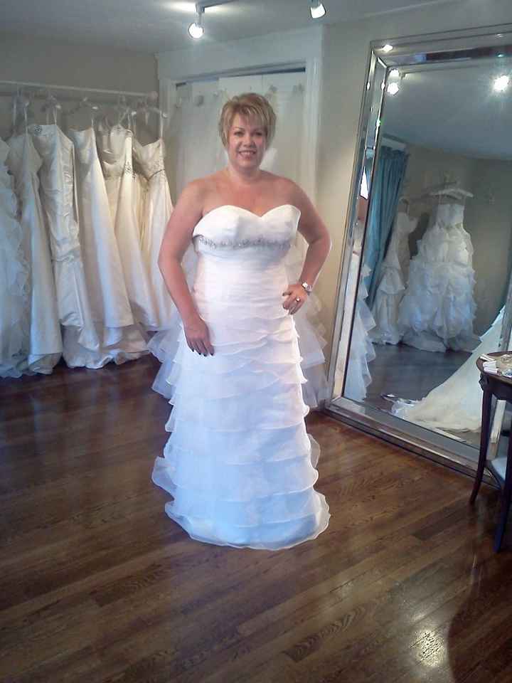 Post your Wedding  dress :)