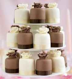 CAAAAAAAAKE!
