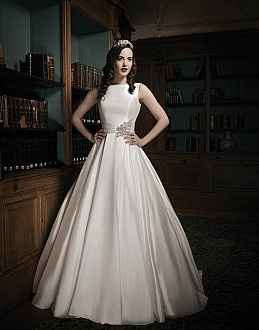 Show me your gown!