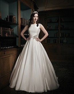Show me your gown!