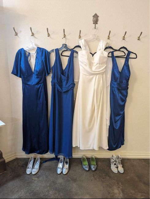 Show me your bridesmaid dresses/inspo! 3