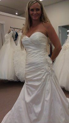 Wedding Dresses, lets see them!