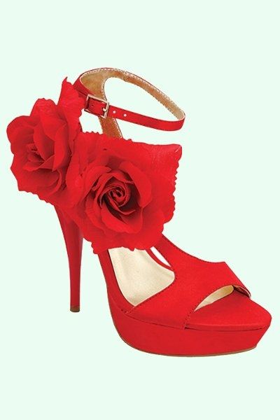 Let's See Those Wedding Day Shoes *PICS*