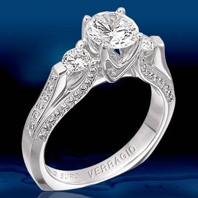 ok so I know a post like this was done not to long ago...but since we have some newbies..E-RINGS! lo