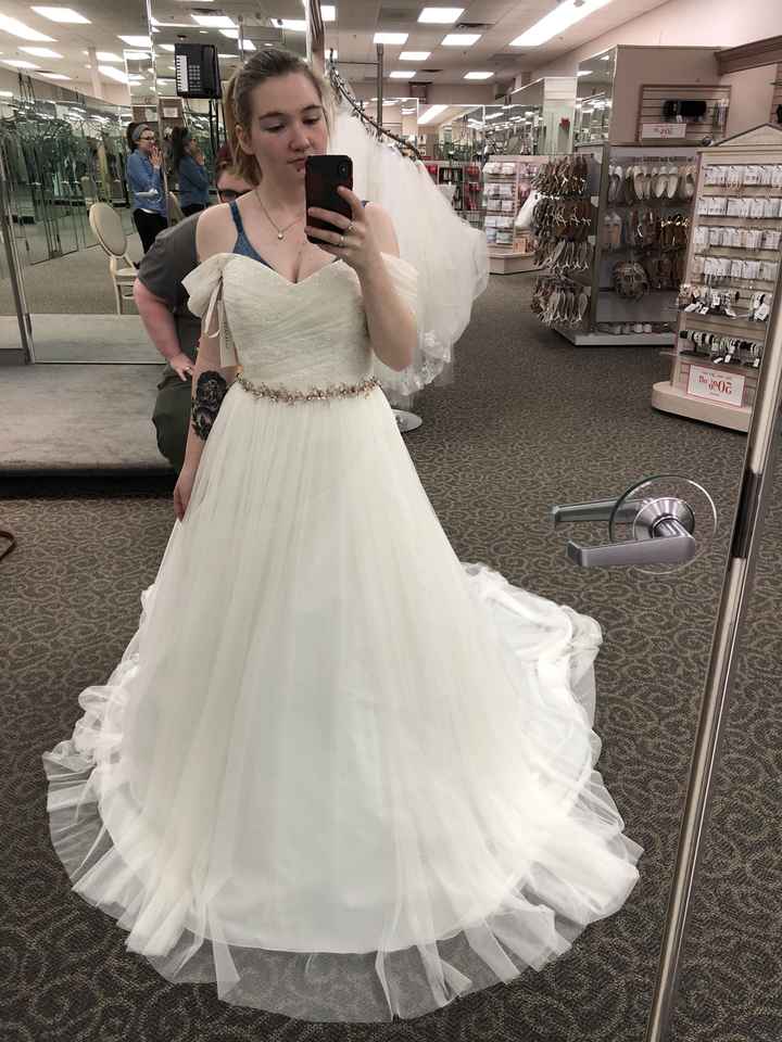 Please show your wedding dress, ladies - 1
