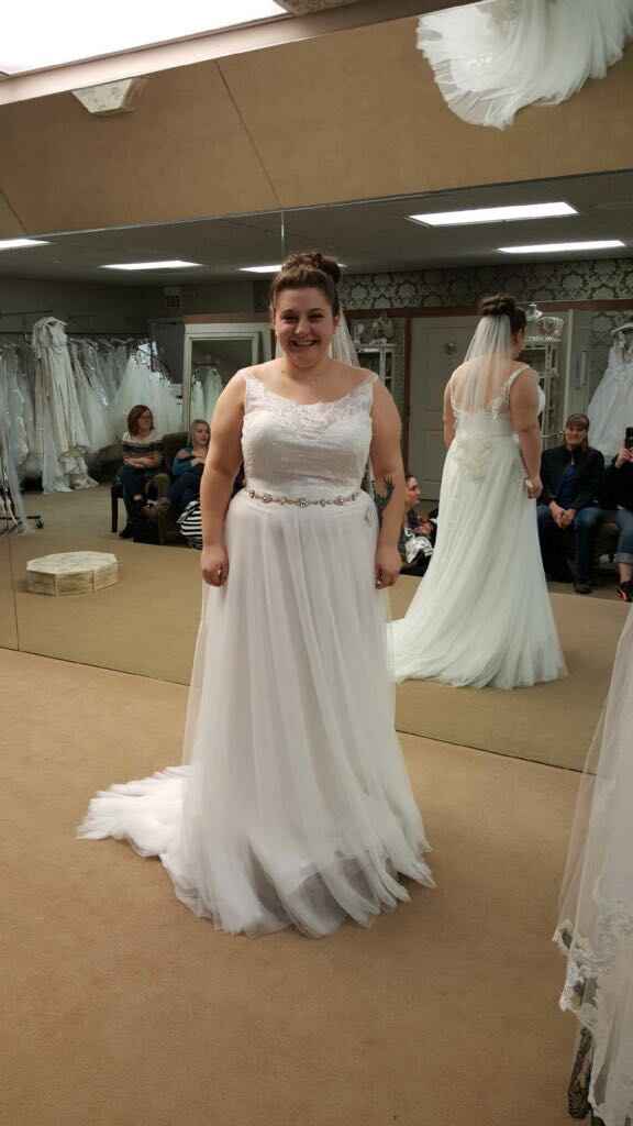 i said Yes to the dress!!! - 1