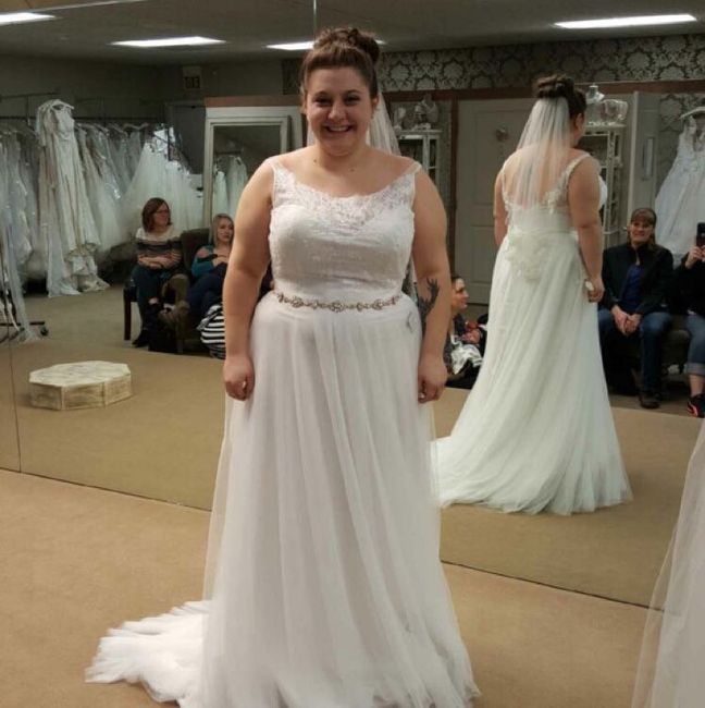 Who wants to share their gorgeous dress photos with me? - 1
