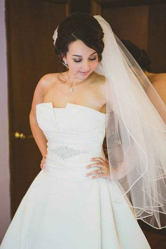 Waiting on my dress, so let me see yours and your accessories!