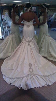 Torn between the too.................Kenneth Pool bride..............