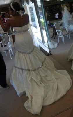 Torn between the too.................Kenneth Pool bride..............