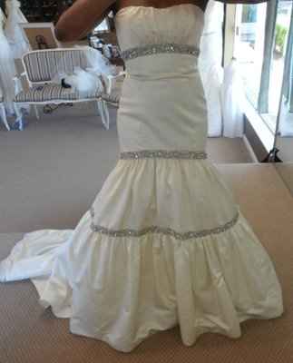 Torn between the too.................Kenneth Pool bride..............