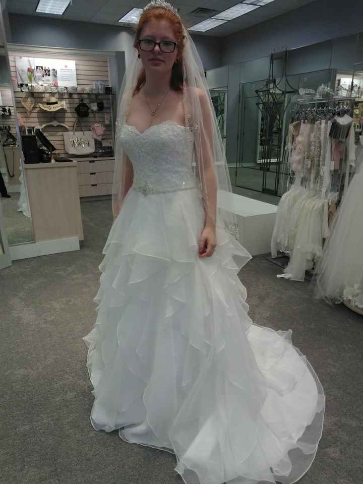 Crystal or lace? - 3