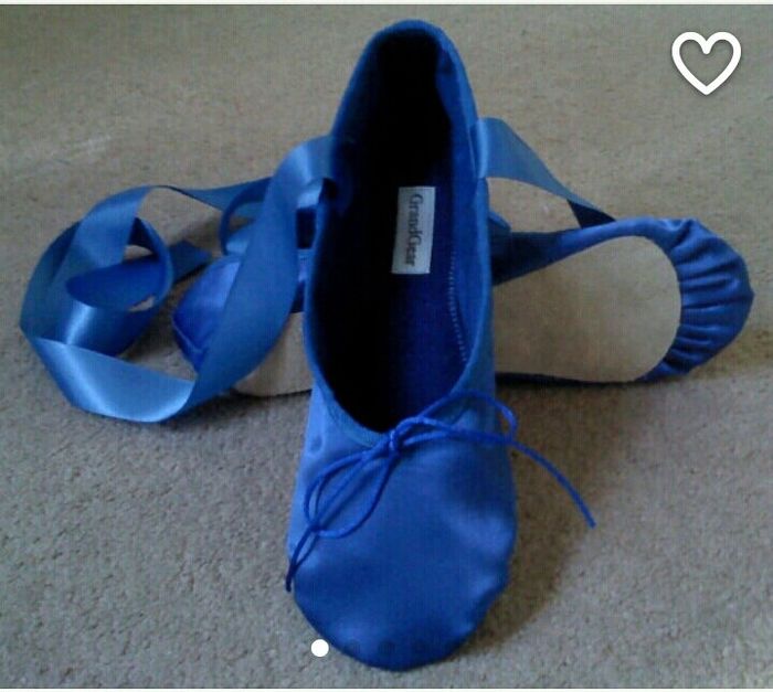 What style shoes are you wearing?