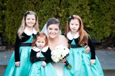 We had our wedding, and everything was perfect :) Pictures