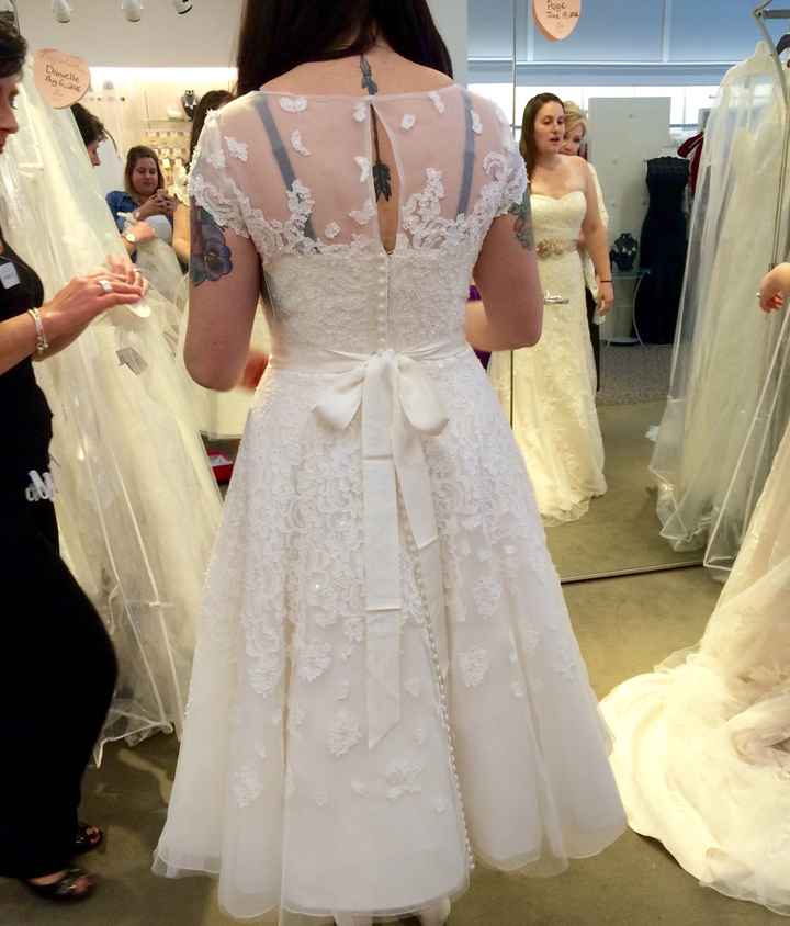 Let me see your DRESS!