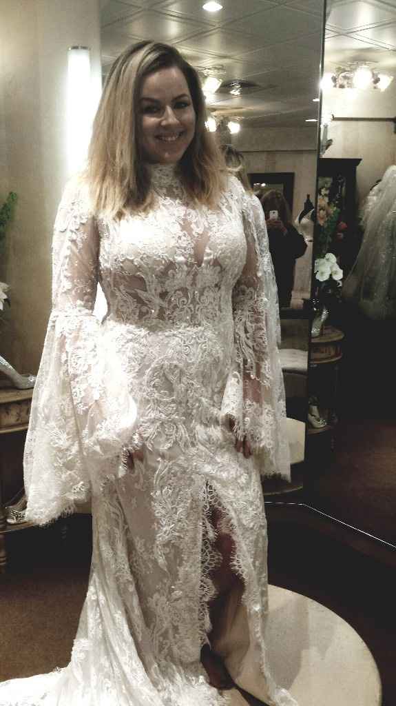 Does your wedding dress have lace, beading, or both? - 1