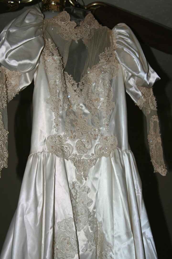 Vintage 80s Beaded Basque-Waist Sweetheart Wedding Gown, Large – Ian  Drummond Vintage