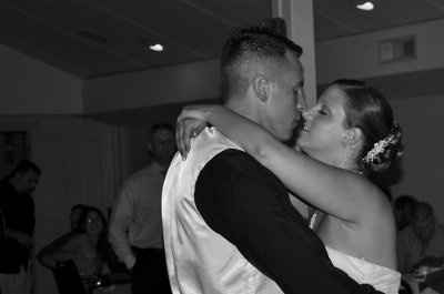 Yay the wedding pictures are in all 2,000 of them!!