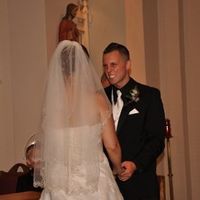 Yay the wedding pictures are in all 2,000 of them!!