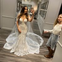 Need help choosing between 2 dresses! - 1
